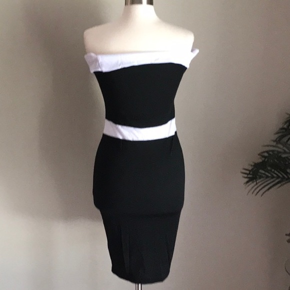 Black Bodycon White Slash Neck Off Shoulder Dress - Picture 8 of 8